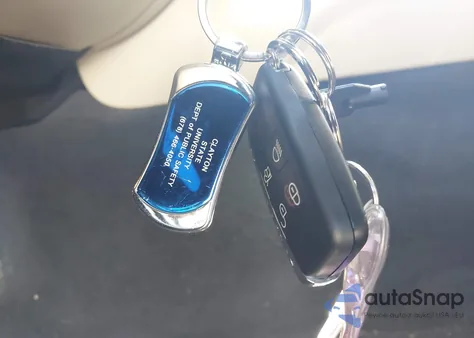 2015 Jaguar Xf 2.0T Premium z USA, uszkodzony, nr VIN SAJWA0FS6FPU65450